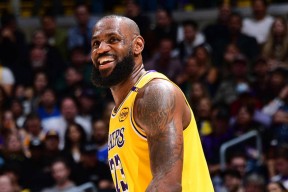 爱游戏官网下载詹姆斯赛事官方发布逆转新规，美国队争议不断！的简单介绍